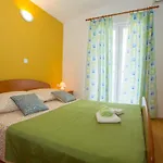 Ivan Apartman *
