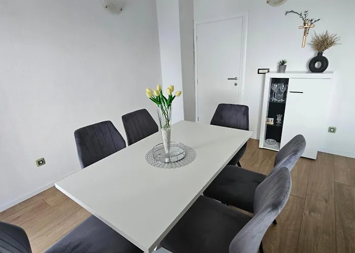 Ivan * מאקרסקה